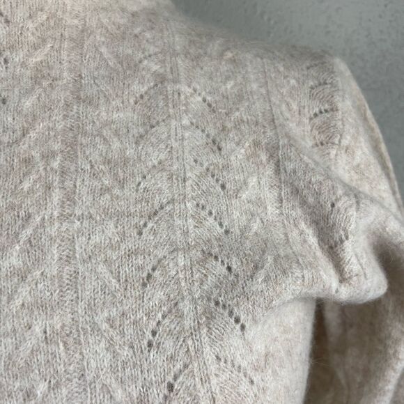 Colonial Concepts Lambswool Sweater Size M EUC - Picture 3 of 7